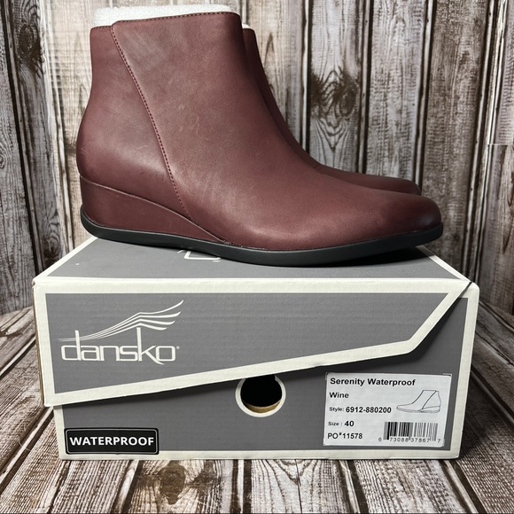 dansko serenity boot
